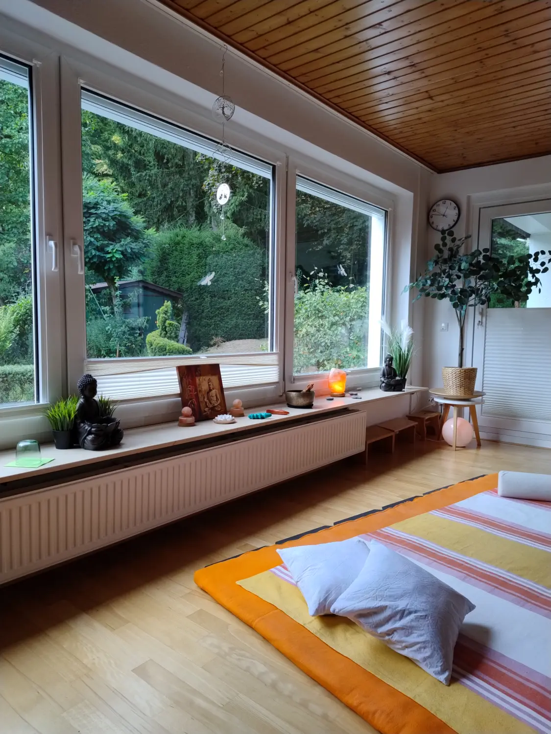 Energy Surfing - Shiatsu - Faszien - Massage - drinnen